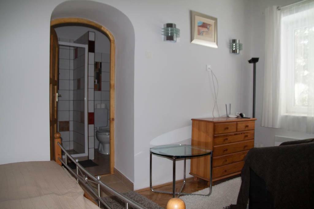 Borostyán 20 Vendégház Sárospatak Exterior foto