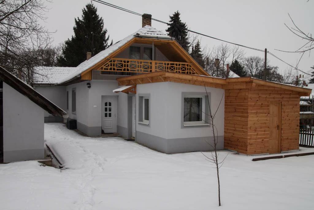 Borostyán 20 Vendégház Sárospatak Exterior foto